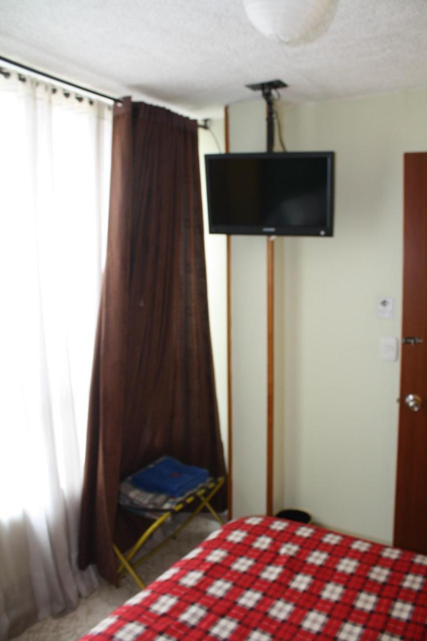 Hostel Casa Alb Bogota Bagian luar foto