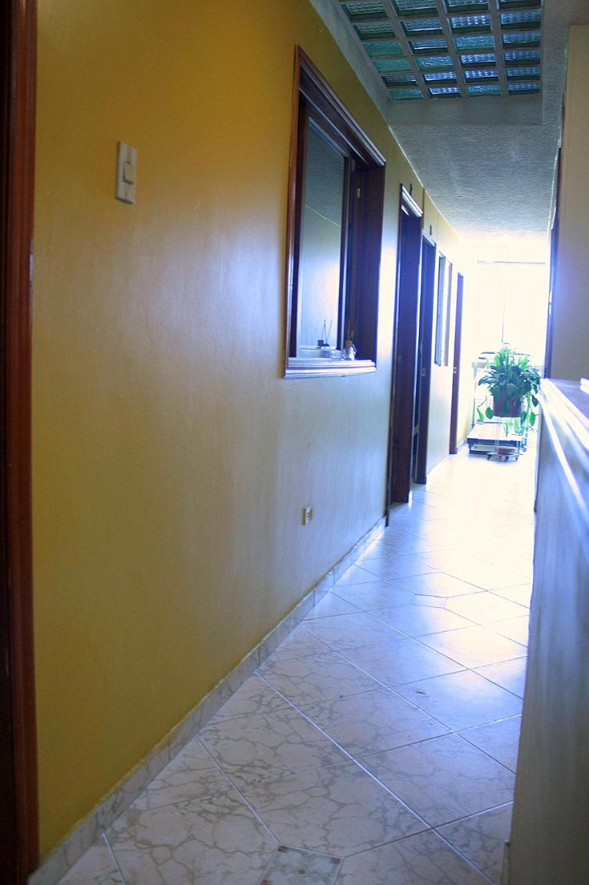 Hostel Casa Alb Bogota Bagian luar foto